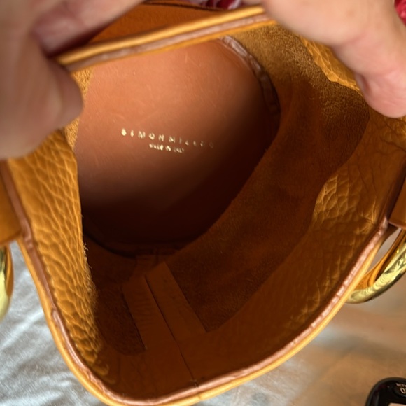 SIMON MILLER - Picture 8 of 8